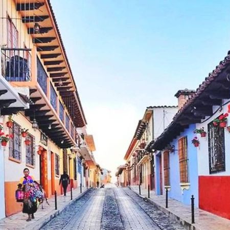 Hotel Don Quijote ซานกริสโตบัล เด ลาสกาซาส ภายนอก รูปภาพ
